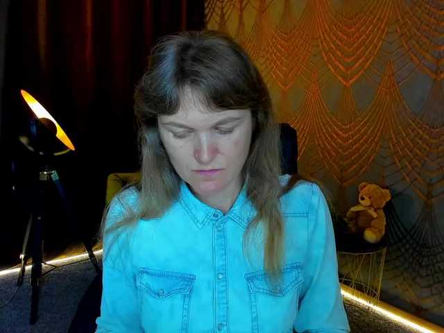 Annabel-xxx — live female cam