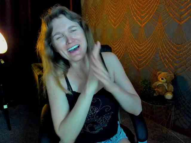 Annabel-xxx Live Webcam on BongaCams