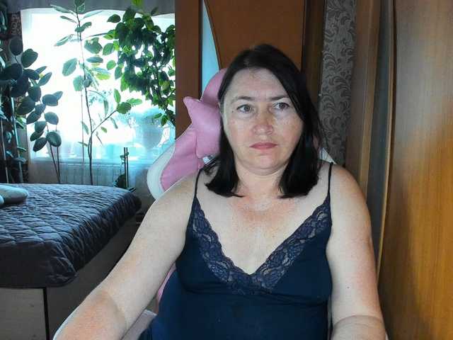 Lola18111