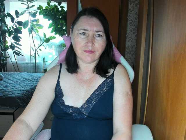Lola18111 live webcam show