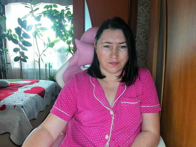 lola18111 cam belle