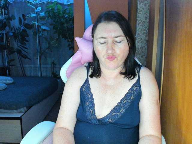 Lola18111