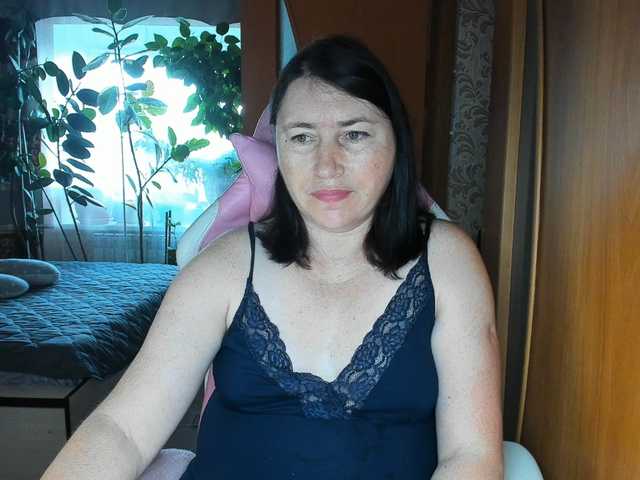 Lola18111 live webcam show
