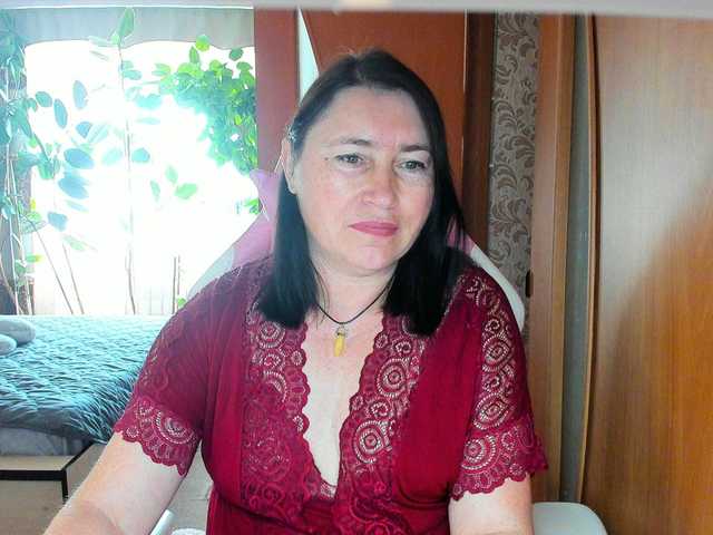 Lola18111