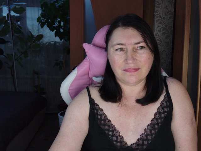 Lola18111