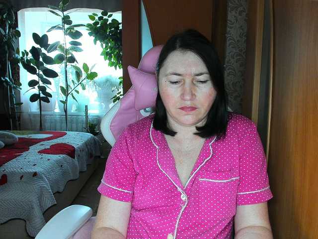 Lola18111 live cam on BongaCams