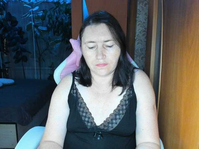 Lola18111