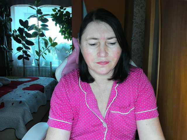 Lola18111 live cam on BongaCams