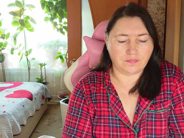 Lola18111 live cam on BongaCams