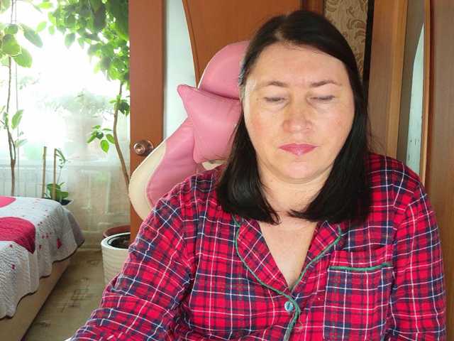 Lola18111 live cam on BongaCams