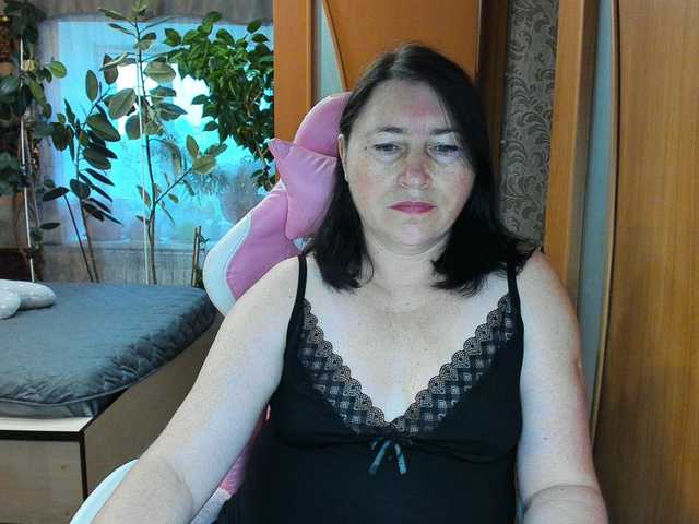 Lola18111