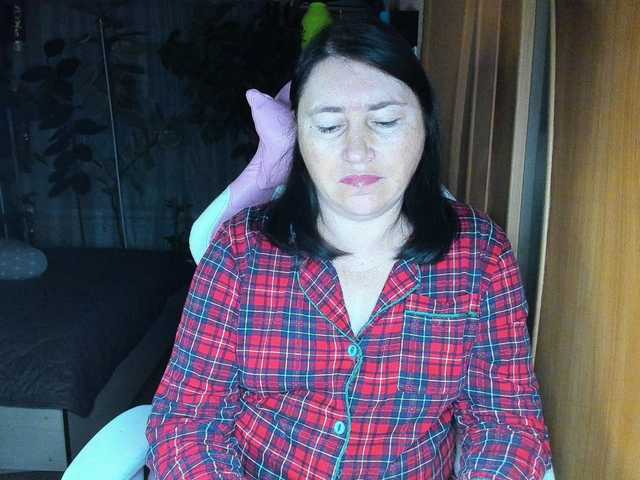 Lola18111 live cam on BongaCams