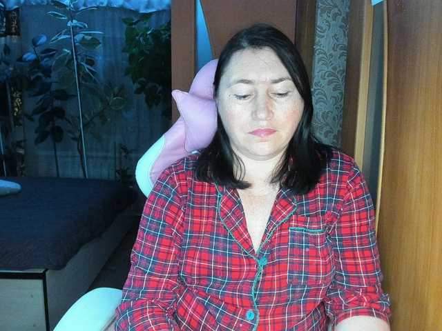 Lola18111 live cam on BongaCams
