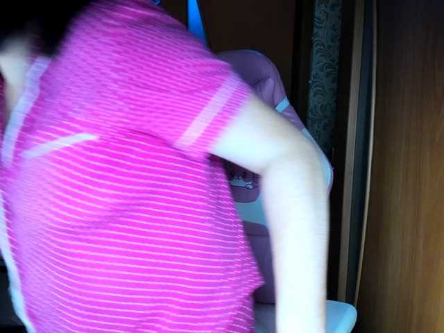 Lola18111