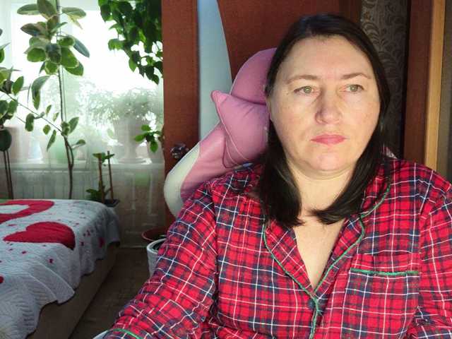 Lola18111 live cam on BongaCams