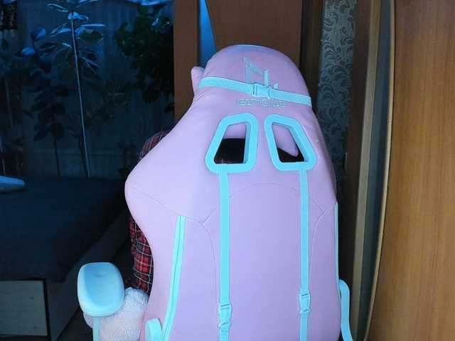 Lola18111
