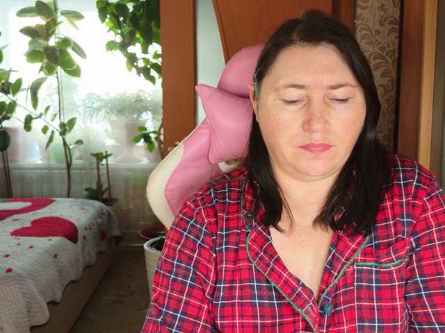Lola18111 live cam on BongaCams