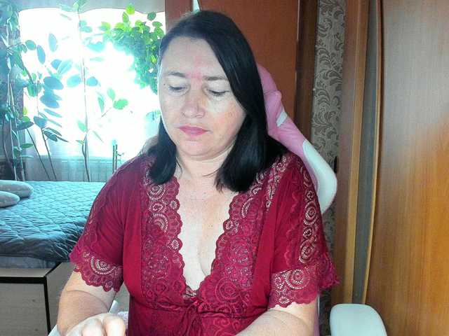 Lola18111 live cam on BongaCams