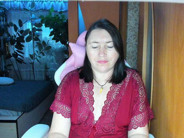 Lola18111 live cam on BongaCams