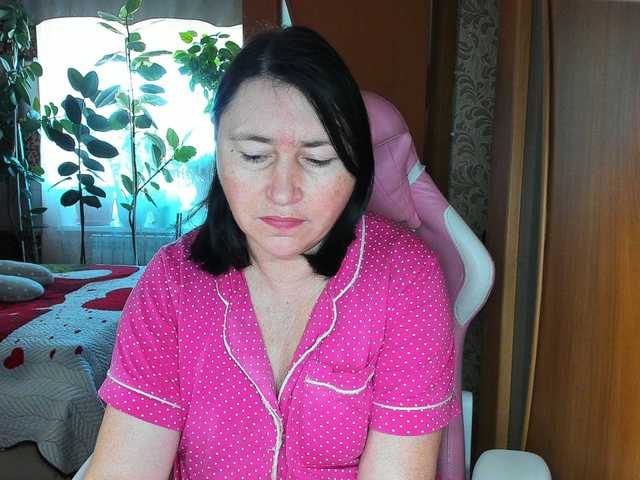 Lola18111 live cam on BongaCams