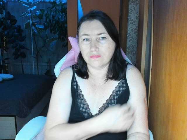 Lola18111