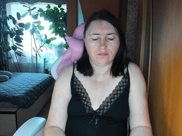 Lola18111 live webcam show