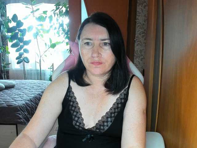 Lola18111