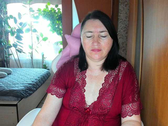 Lola18111 Live Cam on BongaCams