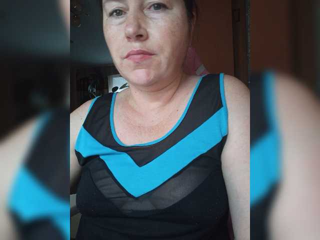 Lola18111 live cam on BongaCams