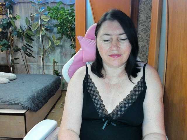 Lola18111