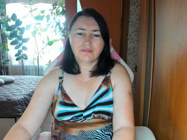 Lola18111