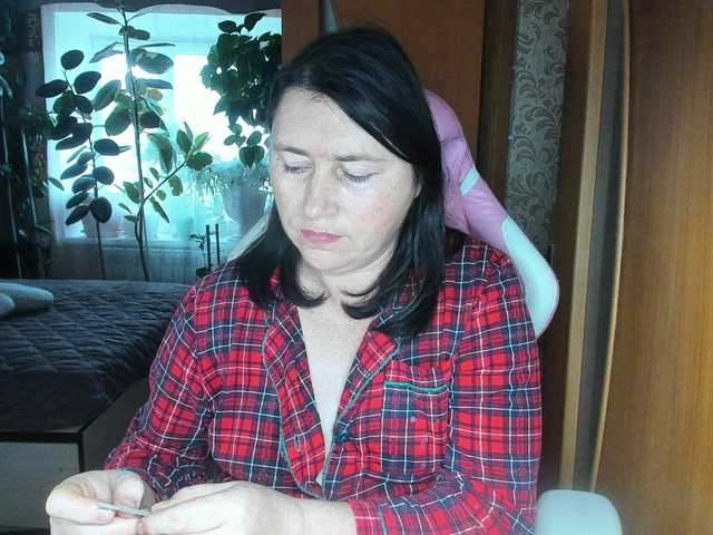 Lola18111 live cam on BongaCams