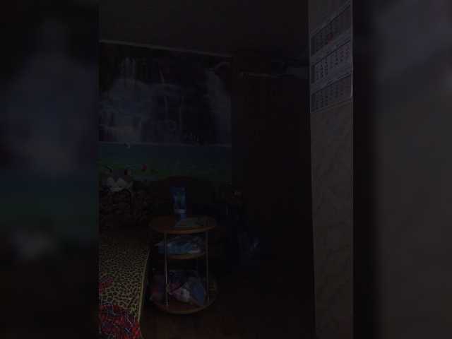 Lola18111 live cam on BongaCams