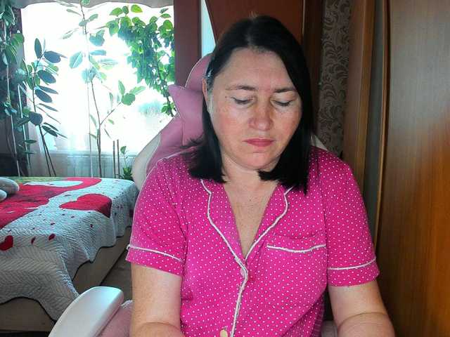 Lola18111 live cam on BongaCams