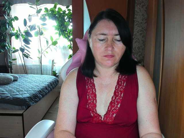 Lola18111 live cam on BongaCams