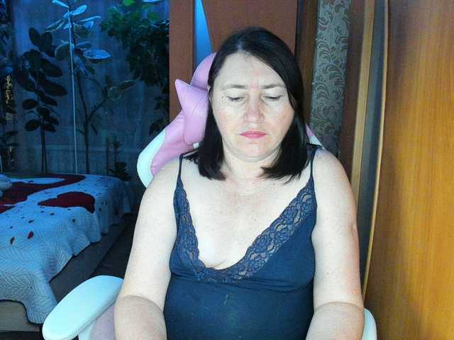 Lola18111
