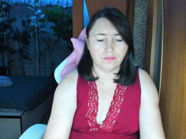 Lola18111 live cam on BongaCams