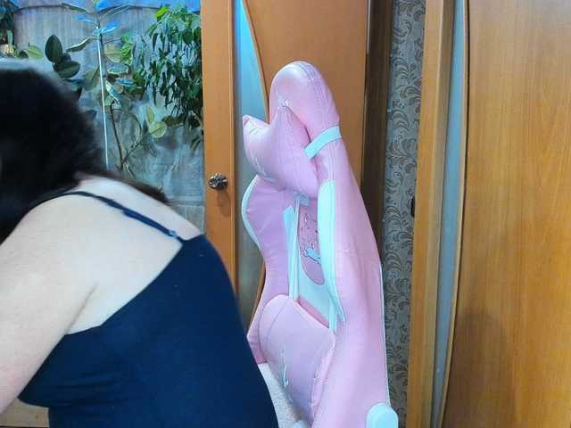 Tatka18111 live webcam show