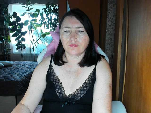 Lola18111