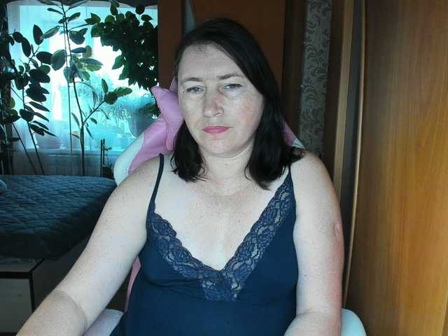 Lola18111 live webcam show