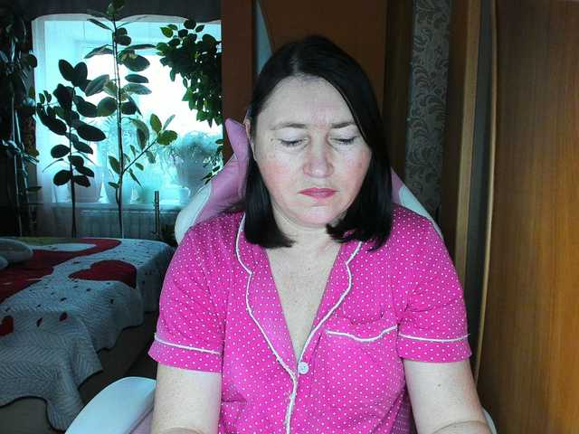 Lola18111 live cam on BongaCams