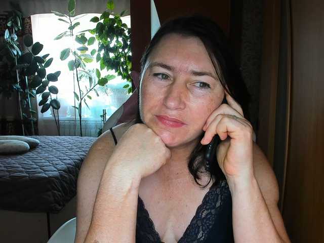 Lola18111 live cam