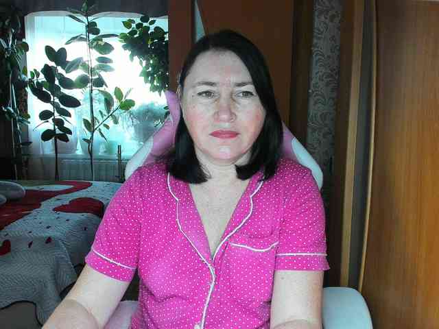 Tatka18111 webcam