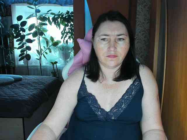 Tatka18111 webcam