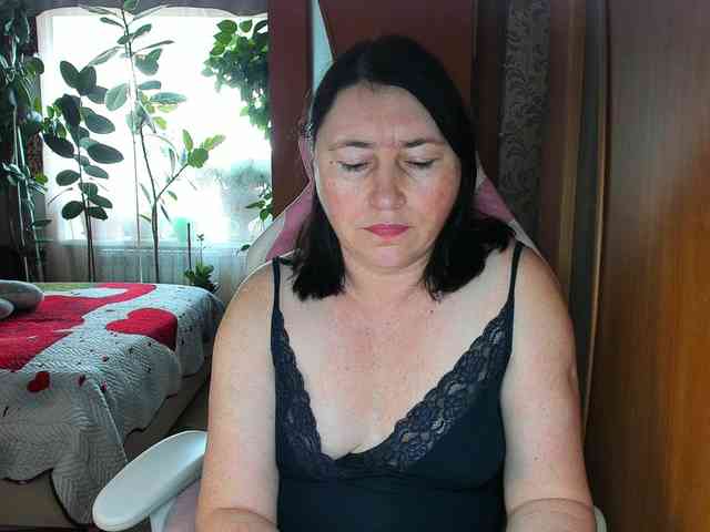 Tatka18111 webcam