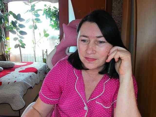 Tatka18111 webcam