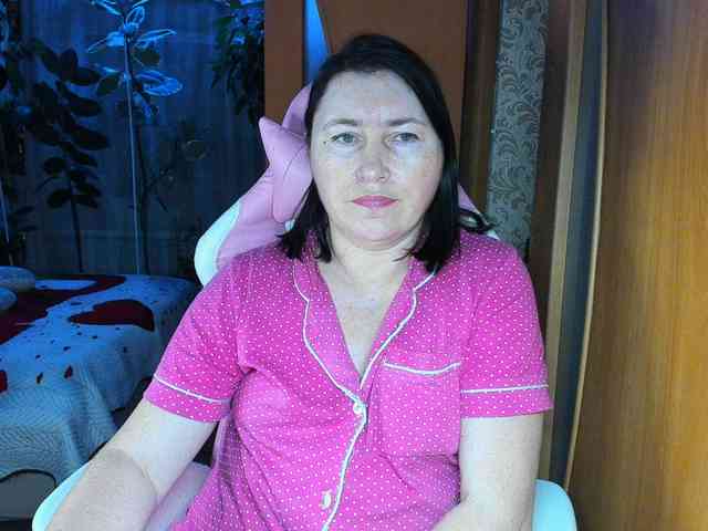 Tatka18111 webcam