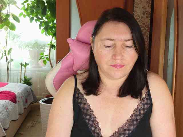 Lola18111