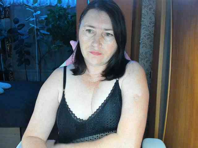 Tatka18111 webcam