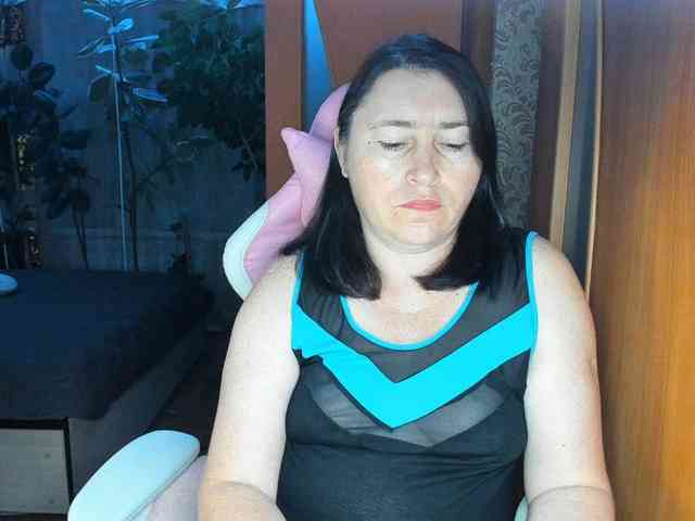 Tatka18111 webcam